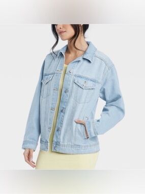 Universal Thread Light Blue Wash Denim Jacket - Casual Jean Jacket
